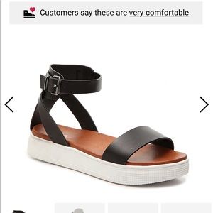 MIA Ellen platform sandal